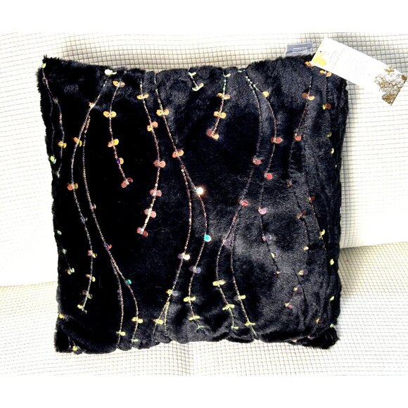 Aviva Stanoff Black w/ Rose Gold Sequin MilkyWay Blanket 2 Pillow set, MSRP $799 - Picture 7 of 12